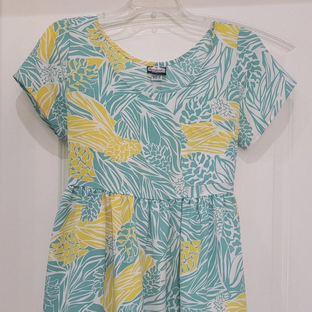 Manuhealii 'Awapuhi Baby Doll Dress Size XS-S Like New